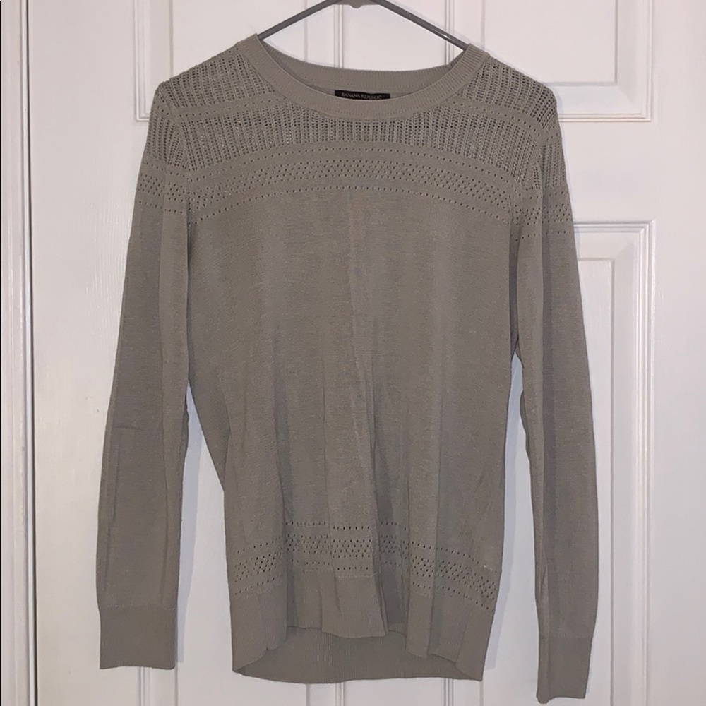 Gray sweater